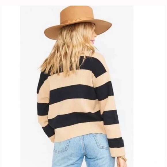 Show me your mumu sweater - Picture 2 of 5